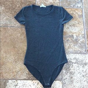 Forever 21 scoop neck short sleeve bodysuit